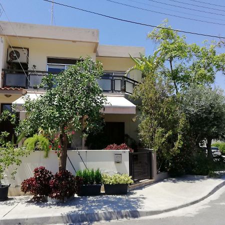 Вилла Family Nest In The Heart Of Лимасол Экстерьер фото